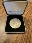 U.S. Mint American Eagle 2000 1 oz Silver Bullion Coin 0.999 in Display Case
