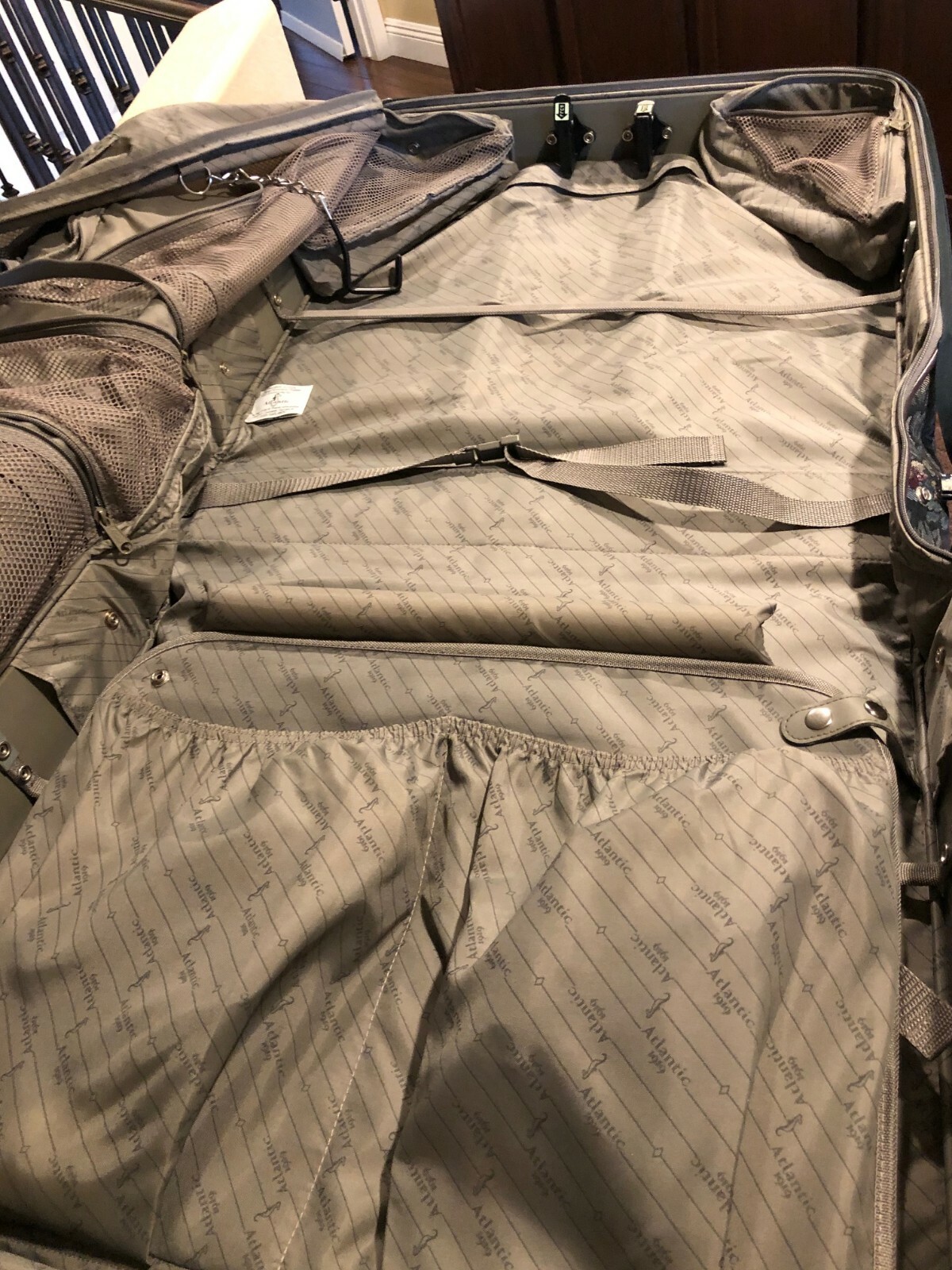 Vintage Atlantic Garment Suit Bag Suitcase Luggage Green Floral