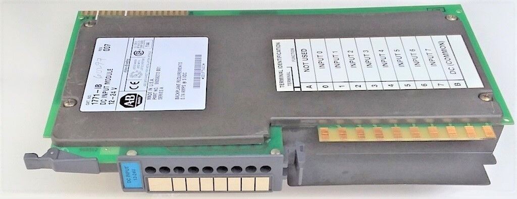 A-B 1771-IB rev007 120V AC I/O Output PLC module
