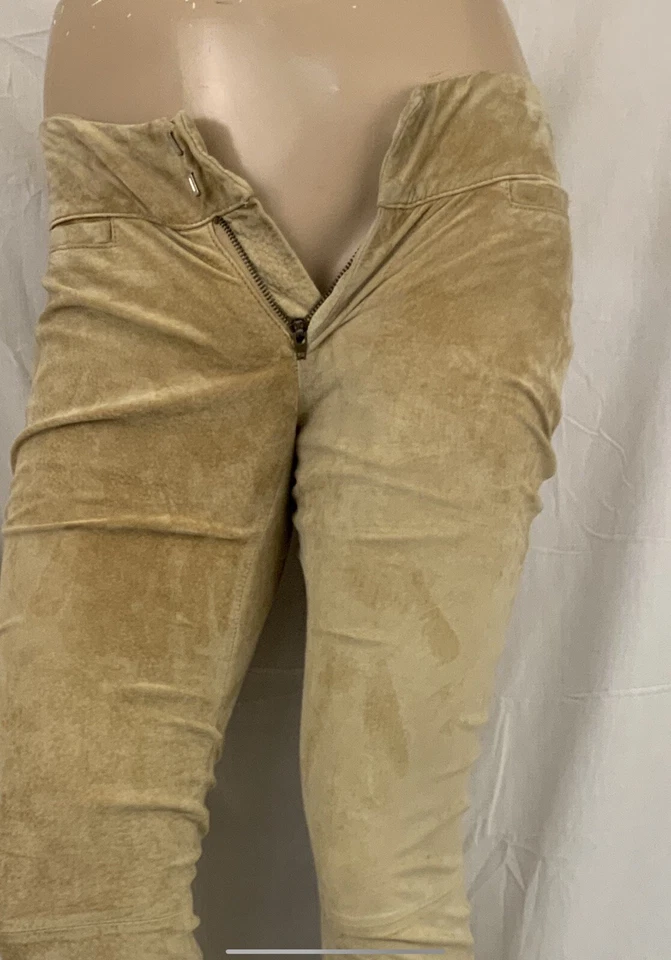 Calça Anonymous John Carlisle 2 marrom bootcut frente plana couro YGI W1-113 - Imagem 3 de 4