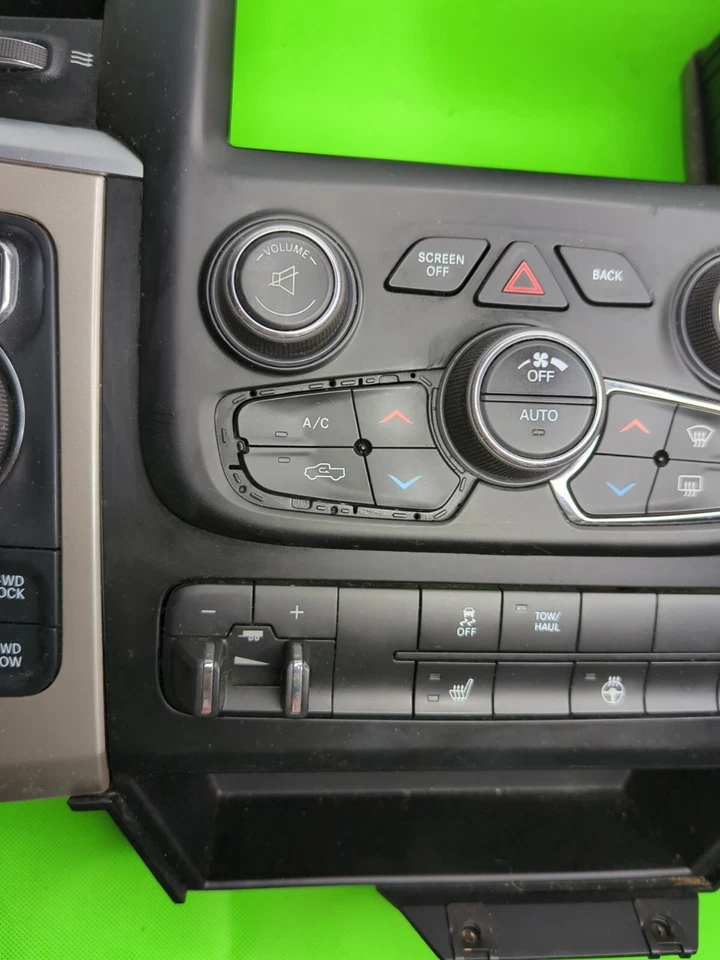 2015 RAM 1500 2500 3500 CENTER DASH RADIO CLIMATE AC CONTROL TOWING ASSEMBLY OEM - Image 4 of 4