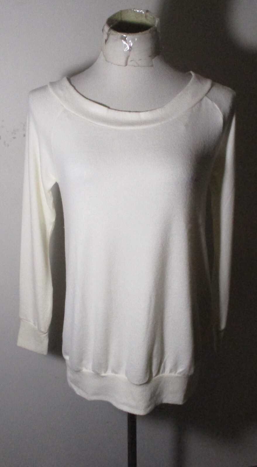 Women's CHERISH Ivory Soft Stretch Long Sleeve Wide Neck Top Size S NWOT