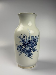 Meissen Porcelain Flower Vase Blue Flowers Gold Rim 1st Choice No Strokes 36cm