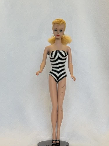 1960 #4 Blonde Ponytail Barbie OSS w/ Stand & Vintage Accessories