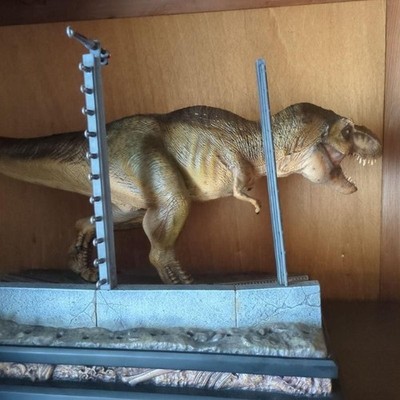 Prime 1 Studio Jurassic Park T-Rex 1/13 Statue EX Bonus Edition