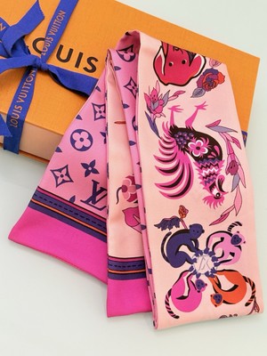 Auth LOUIS VUITTON Pink Lucky Superstition Bandeau Monogram Scarf