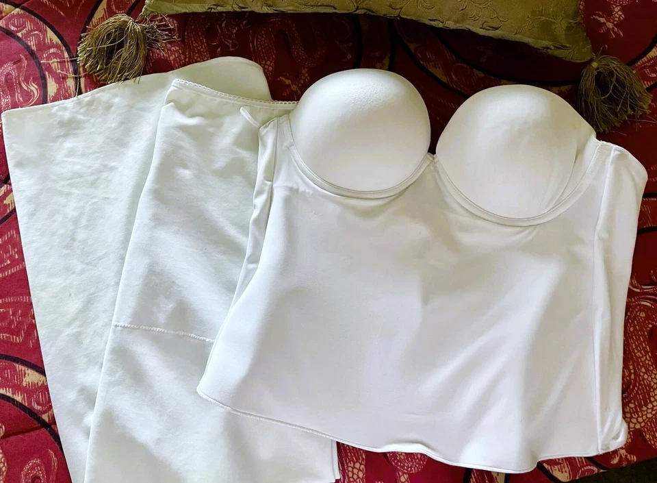 SUJETADOR ACOLCHADO FELINA LONGLINE BUSTIER 36C & DAVID'S BRIDAL SLIP LARGO TALLA PEQUEÑA Foto 2 de 4