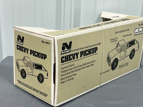 Team ARCTIC CAT 1 Chevy Racing Pickup Truck Private Label NIB NYLINT Artic - Picture 9 of 10