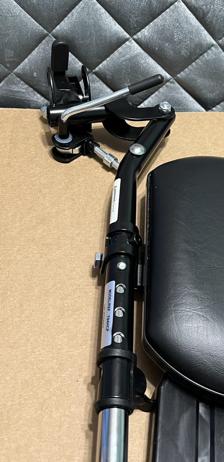 *NEW* Invacare Wheelchair RIGHT Elevating Leg Foot Rest Padded Calf