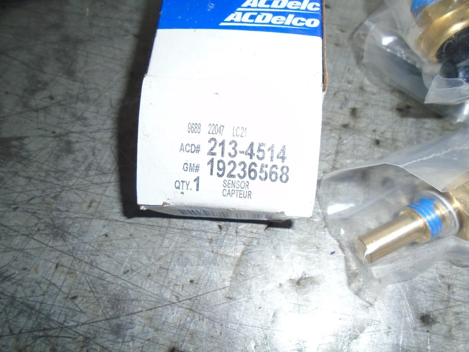New OEM Engine Coolant Temperature Sensor ACDelco 213-953 213-4333 213-4514 - Image 3 of 4