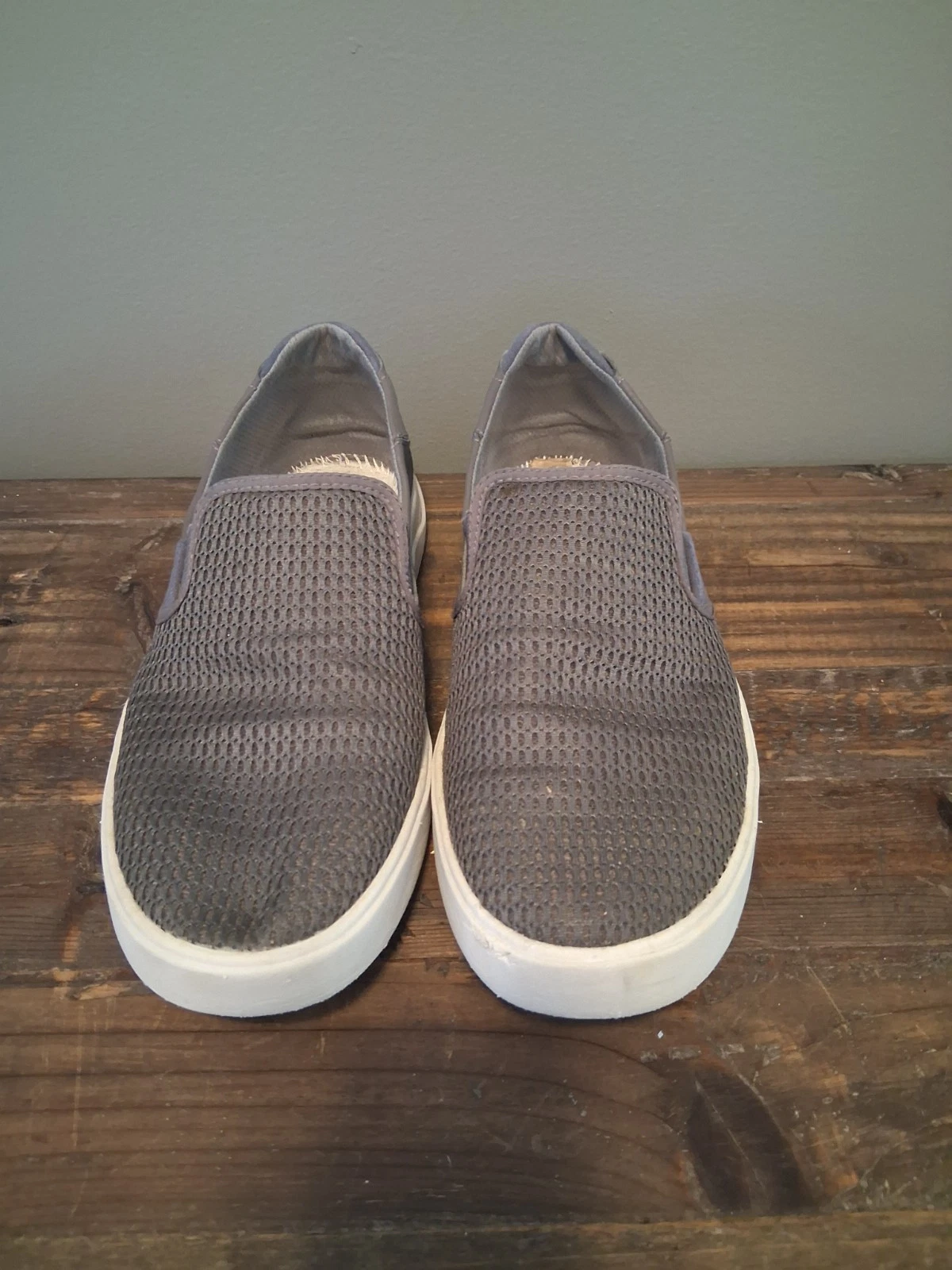 olukai lae ahi slip on mesh casual mens shoe size 8.5 worn 1 time