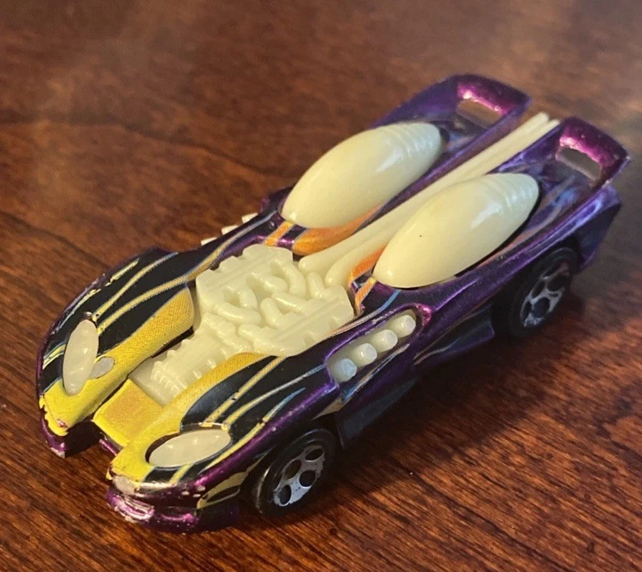 Hot Wheels Car 1994 Vehicle Year Vintage Manufacture Diecast Cars