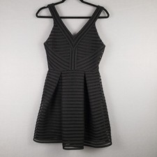 Forever 21 Size S Eyelet Lace Skater Dress Black Cocktail LBD Mini Date Party 