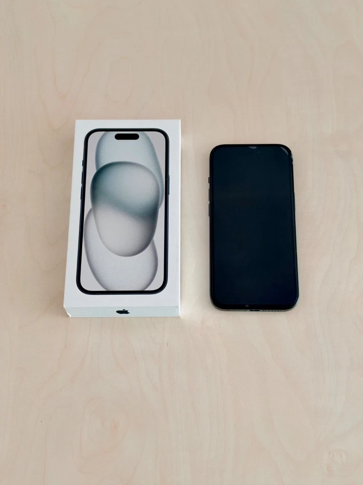 Apple iPhone 15 · 128GB, foto 1 di 5
