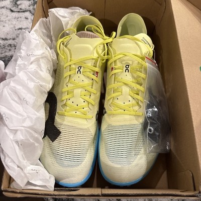 Size 10.5 - On Cloudspike Citius 2 Limelight White