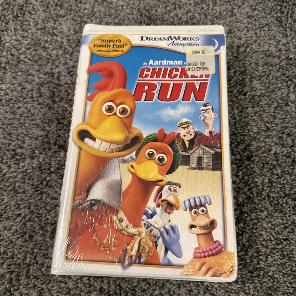 Walt Disney's VHS Lot Chicken Run, The Jungle Book & Old Yeller BRAND NEW SEALED Foto 2 de 4