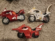 Mighty Morphin Power Rangers White Red Pink Shark Cycle Bike 1995 Bandai Vintage