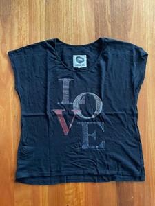 running bare tshirt