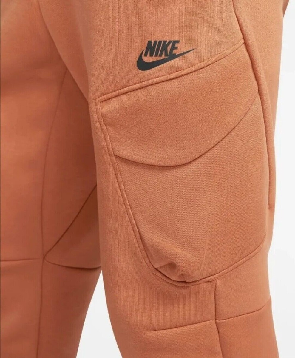 Nike Sportswear Tech Fleece Men's Utility Pants Orange, Size L