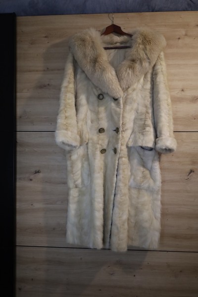Vintage Luxus Pelzjacke - Naturfell und Pelzkragen, Schweiz
