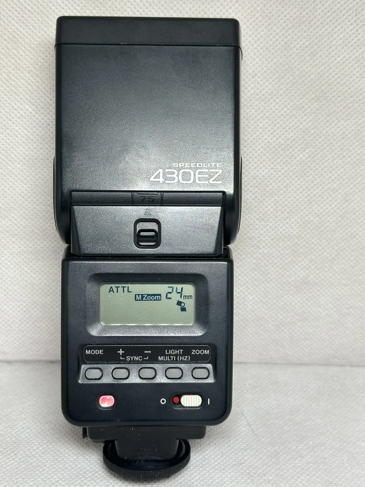 Canon 430EZ Speedlite Flash With Case, Clean And TESTED With Canon Camera - Image 3 of 4