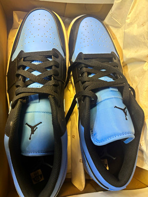 Jordan Air Jordan 1 Low University Blue Black Leather Low Top 553558-041