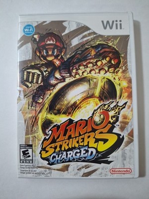 Mario Strikers Charged (Nintendo Wii, 2007) CIB with manual 