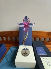 Swarovski Paradise Flower Dorora Fuchsia Rain 681542 Mint in box.