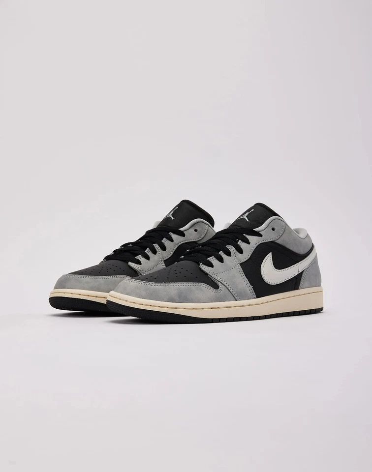 HQ2010-012 Air Jordan 1 bajo “gris humo claro” para hombre Foto 2 de 4