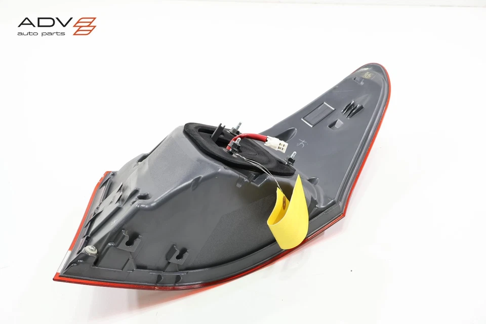 LEXUS LS460 LS600H 2013-2017 LUZ TRASERA EXTERIOR LUZ TRASERA OEM Foto 4 de 4