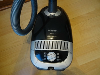 miele vacuum cleaner s5211