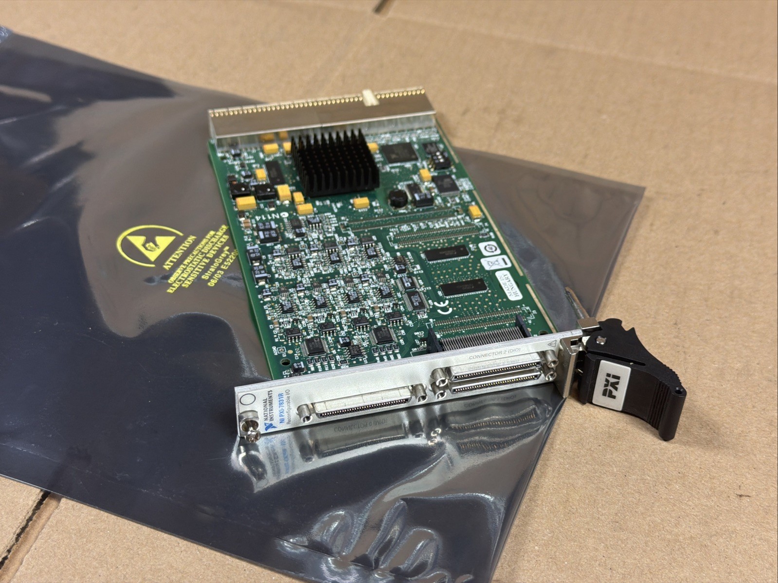 National Instruments NI PXI-7831R Reconfigurable I/O Module FAST SAME DAY SHIP