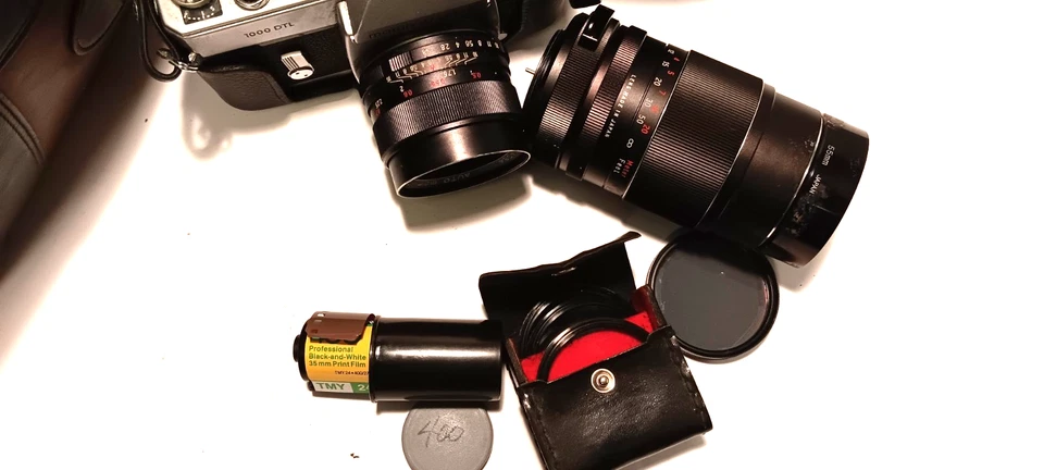 Cámara DTL Mamiya/Sekor 1000 con accesorios hecha en Japón Foto 2 de 3