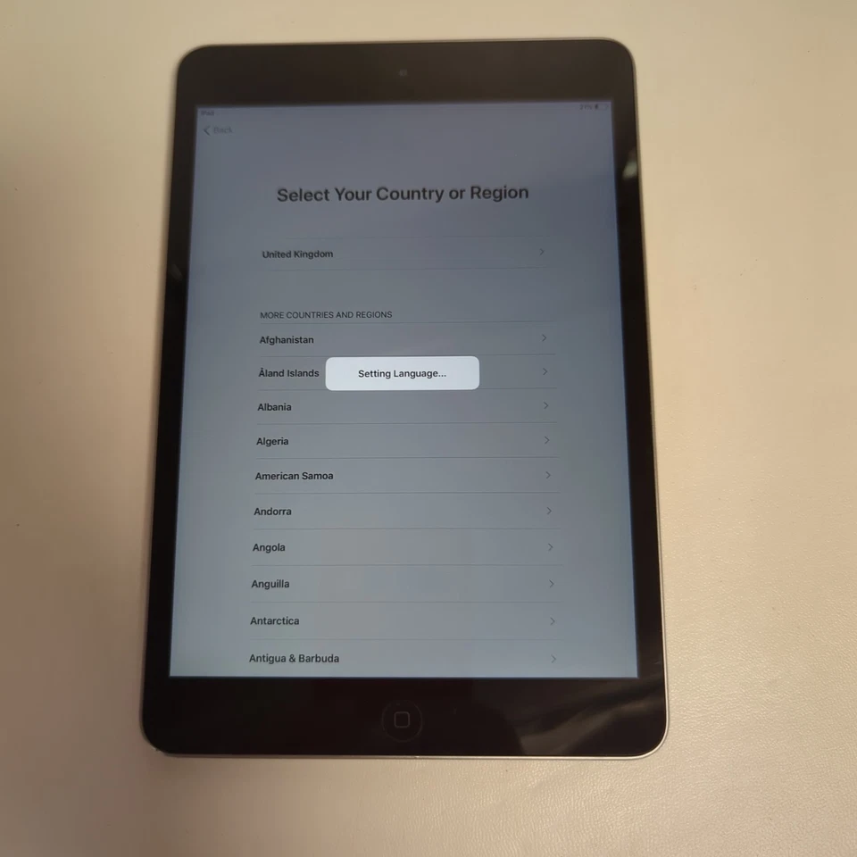 Apple iPad Mini 2 (A1489) - 7.9" / Grey / 32GBB / iOS 12 / WiFi - Image 2 of 4