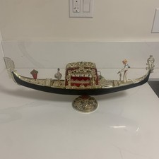 VINTAGE  ITALIAN VENICE SOUVENIR -  GONDOLA WITH DANCER - 60s
