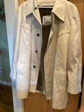 vintage London Fog Maincoats trench coat with a removable faux fur lining 40R