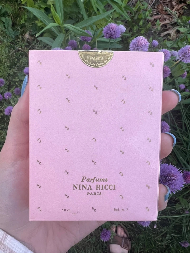 Perfume vintage NINA RICCI Paris EAU de COEUR-JOIE 90° 1,76 OZ COMPLETO SIN USAR, EN CAJA LALIQUE Foto 4 de 4
