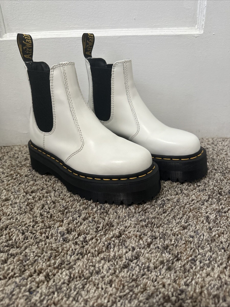 Dr. Martens | 2976 Quad Chelsea Boots | Womens Size 5  display picture 3
