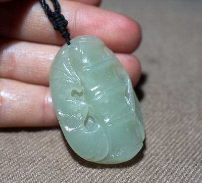 China antique Hetian jade pendant collect natural jade Necklace bat