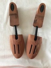 Allen Edmonds Sz. SMALL Cedar Shoe Trees/Forms/Inserts  EUC