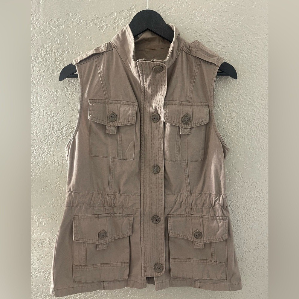 Ashley By 26 International Women's Khaki Utility Vest Size Small