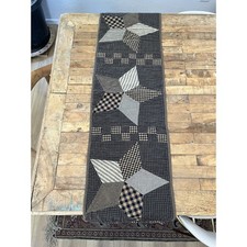 Handmade Quilted Table Runner Rectangle Patchwork Star Pattern 50" x 13"