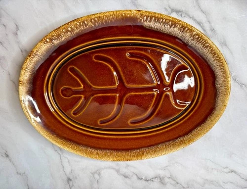 Hull Brown Drip Oval Platter w/ Design 14"