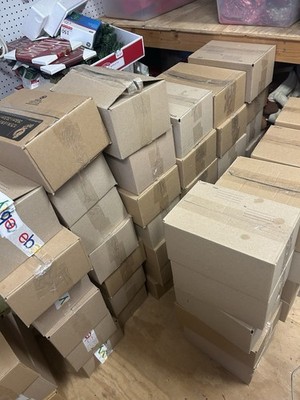 Huge Bulk Lot Sports Cards Over 3,000 Cards