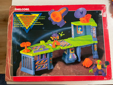 1997 Shelcore Alien outpost complete