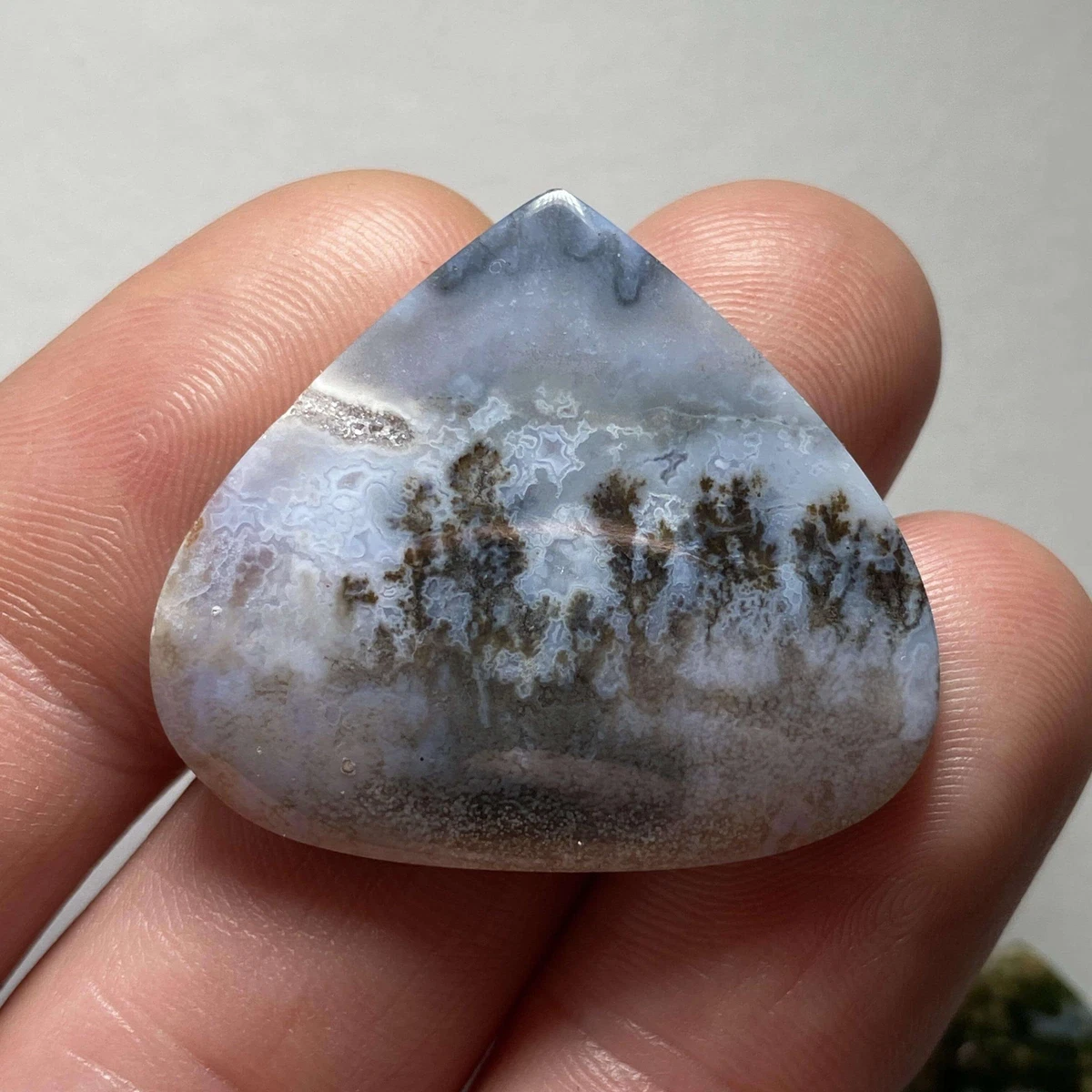 Dendritic moss agate deals