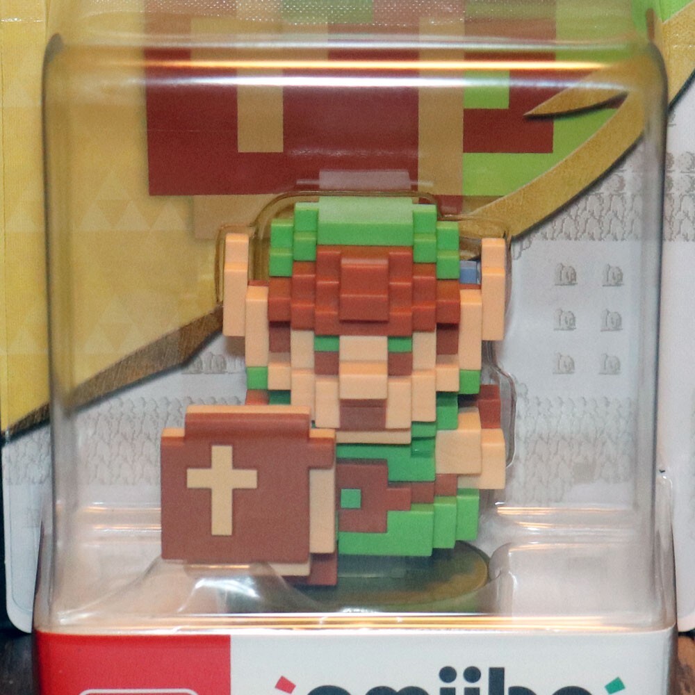 The Legend of Zelda 8 Bit Link Amiibo Figure Nintendo Switch