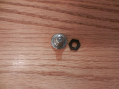 Schwinn Shimano GT100 Rear Derailleur Outer Arm Pivot Bolt with Nut NOS - Picture 3 of 3