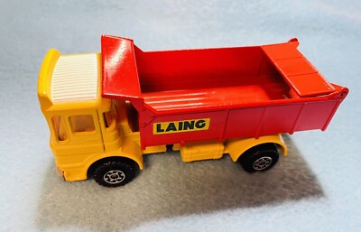 K- 37/2 MATCHBOX LEYLAND TIPPER - Super Kings - 1978 - Bed
