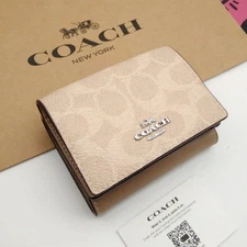 COACH Mini Wallet Silver Sand Smooth Leather Coin Purse Unused with Care Card